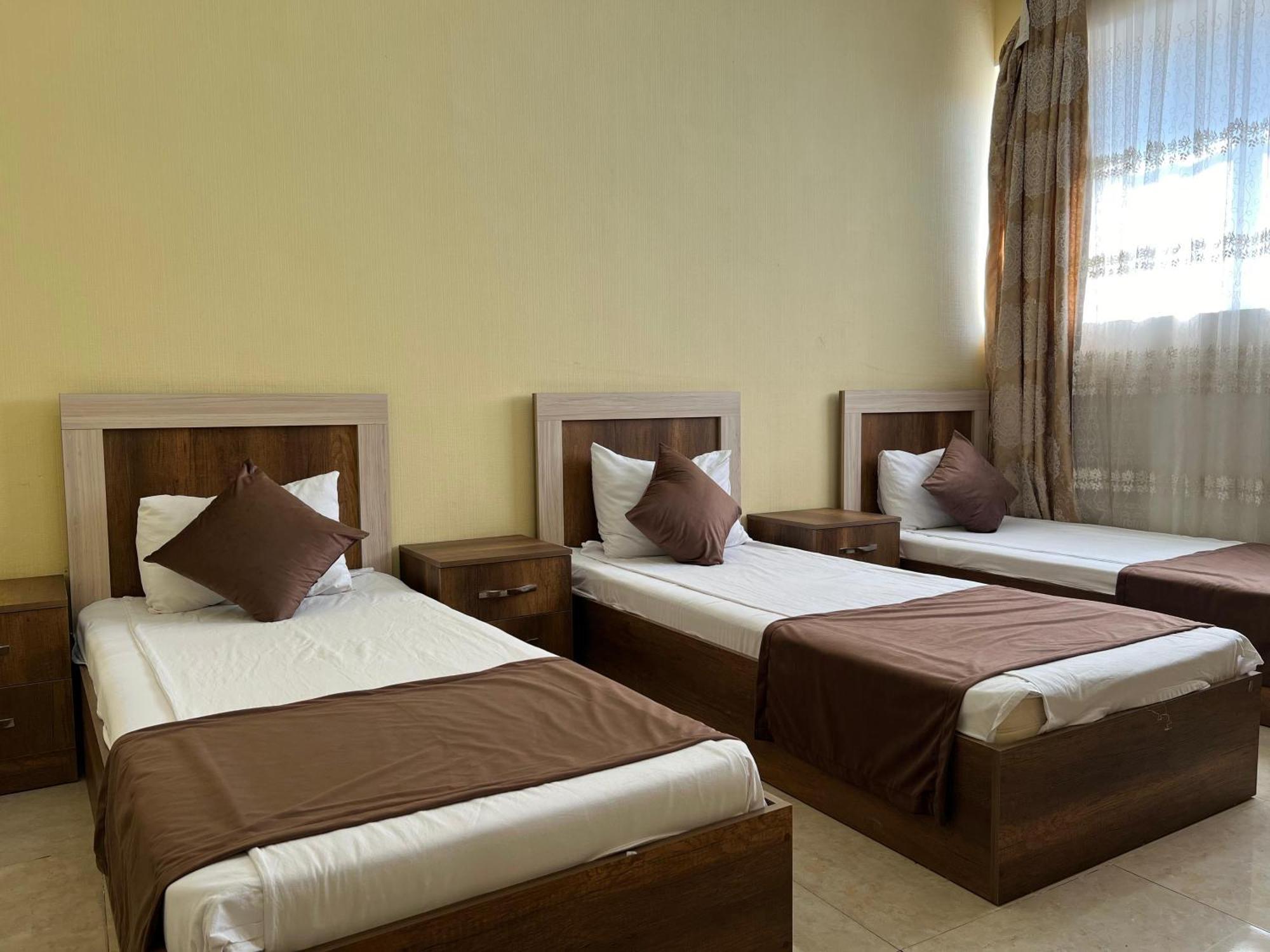 Rahat Hotel Ganja Ngoại thất bức ảnh